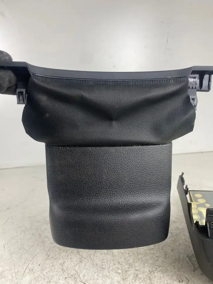 Volkswagen Tiguan (2011 - 2016) 5N0858566 Обшивка рулевой колонки — фото 3