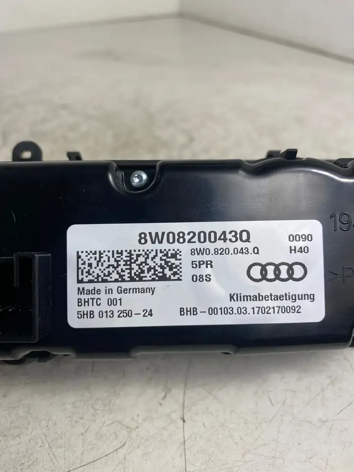Audi A4 S4 B9 (2015 - 2019) 8W0820043Q Блок управления климат-контролем — фото 5
