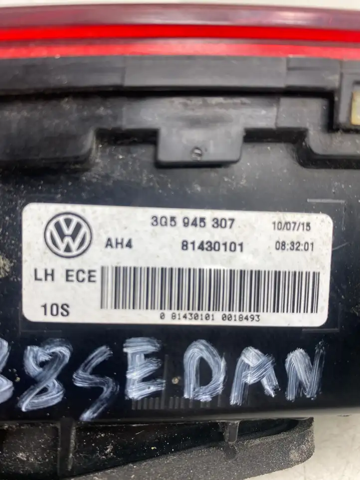 Volkswagen PASSAT B8 (2015 - ) 3G5945307 Задний фонарь в крышке багажника — фото 5