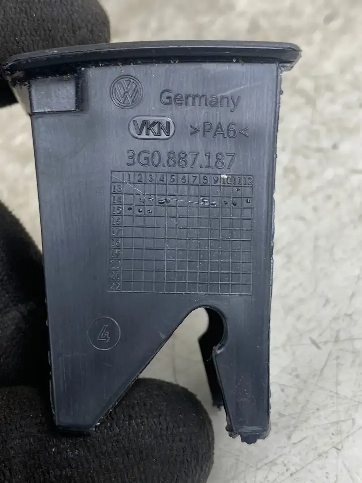 Volkswagen PASSAT B8 (2015 - ) 3G0887187 Заглушка ISOFIX — фото 4