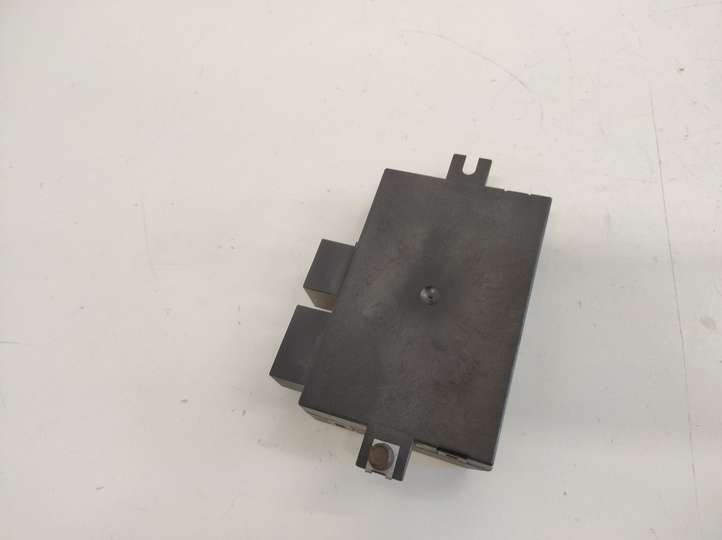 Volkswagen Touareg I (2002 - 2010)  7L0907383G Блок управления крюка для прицепа
