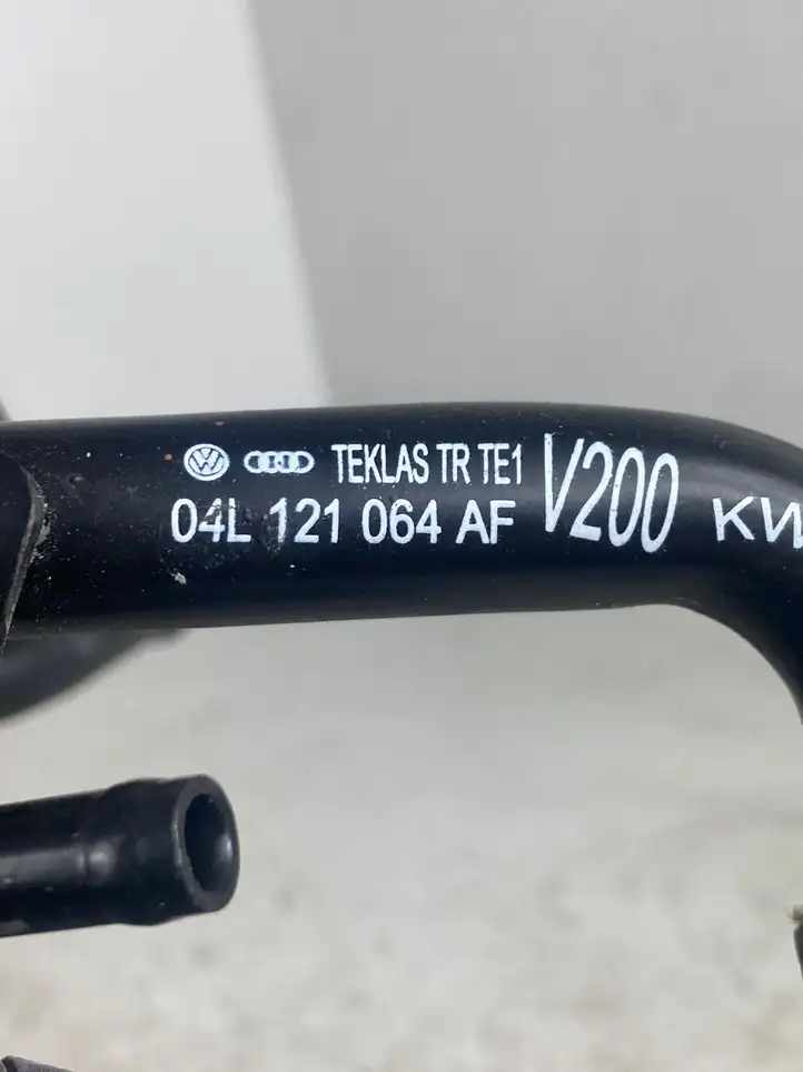 Volkswagen Golf VII (2013 - 2019) 04L121064AF Шланги системы охлаждения — фото 5