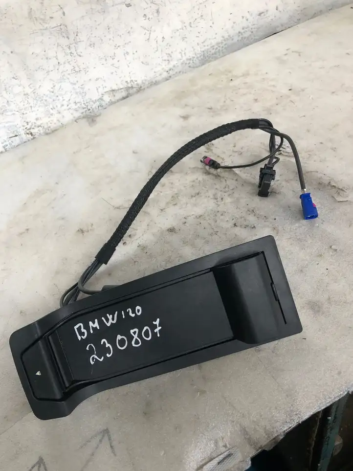 BMW 1 F20 F21 (2011 - 2019) 51169207339 Блок GSM — фото 2