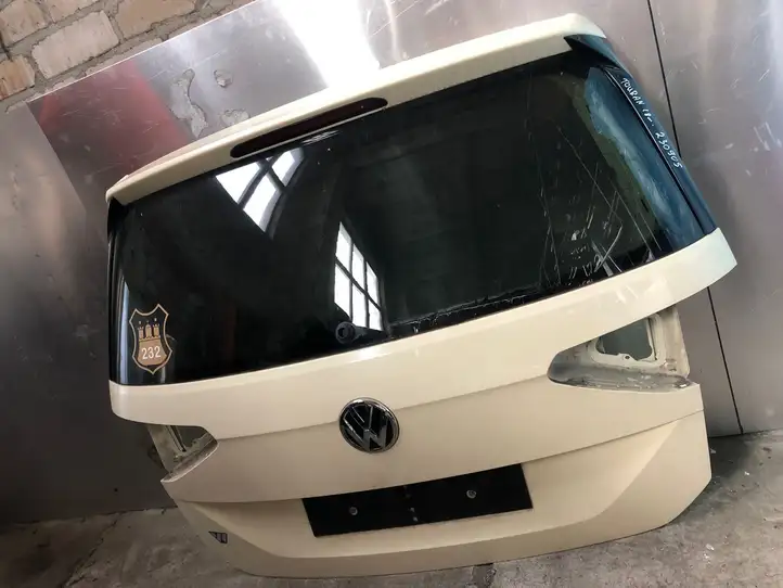 Volkswagen Touran III (2016 - ) Крышка багажника — фото 2