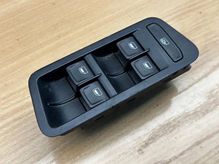 Volkswagen Golf Sportsvan (2014 - 2017) 5G0959857B Блок кнопок стеклоподъемников — фото 1
