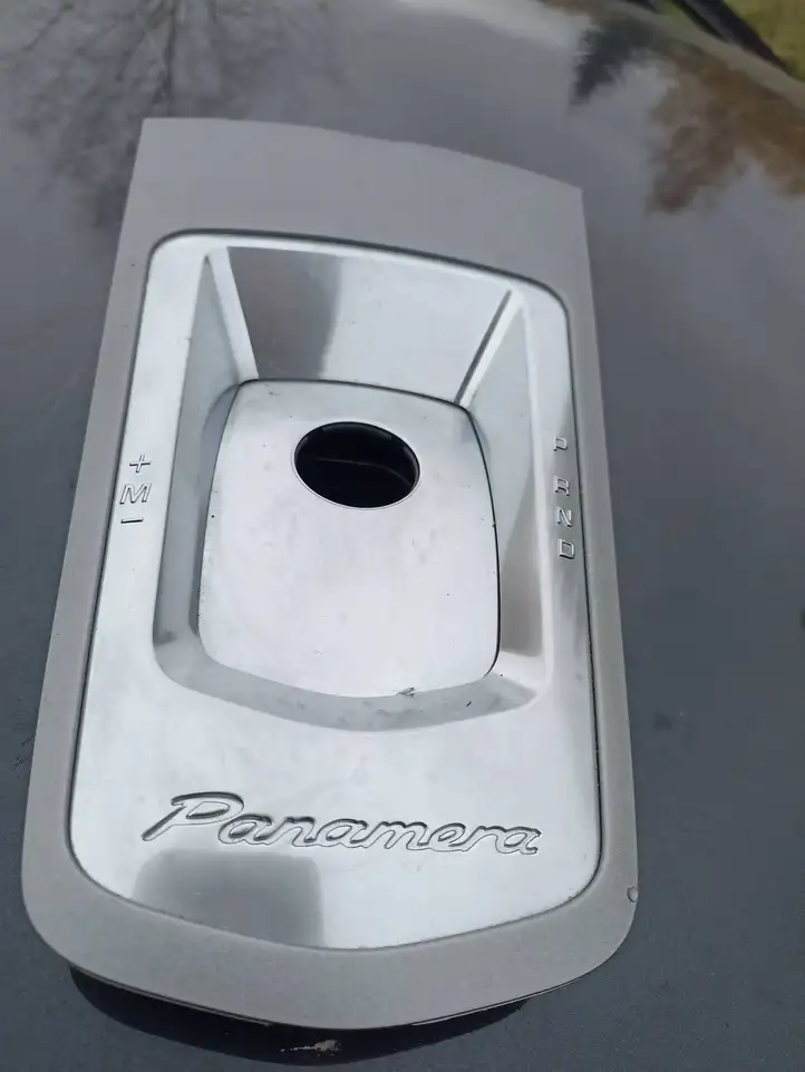 Porsche Panamera (970) (2013 - 2016) 97055316100 Рамка рычага КПП — фото 2