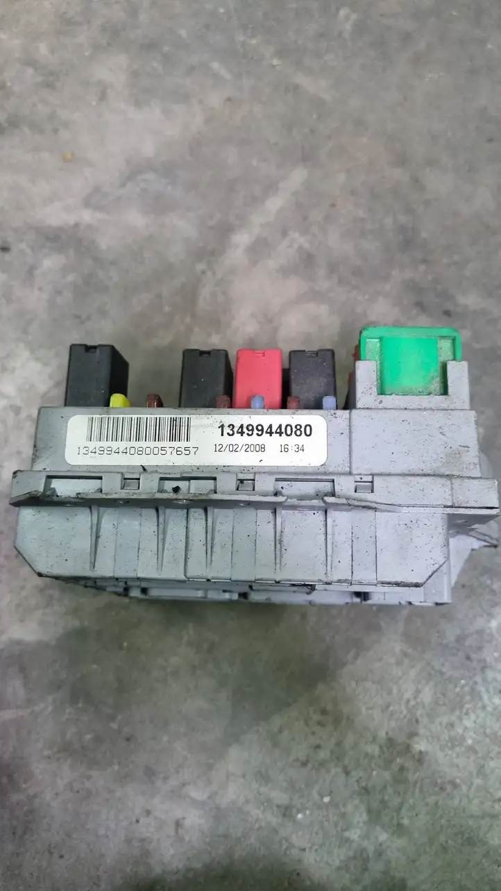 Citroen Jumper (2007 - 2013) 1349944080057657 Блок предохранителей — фото 2