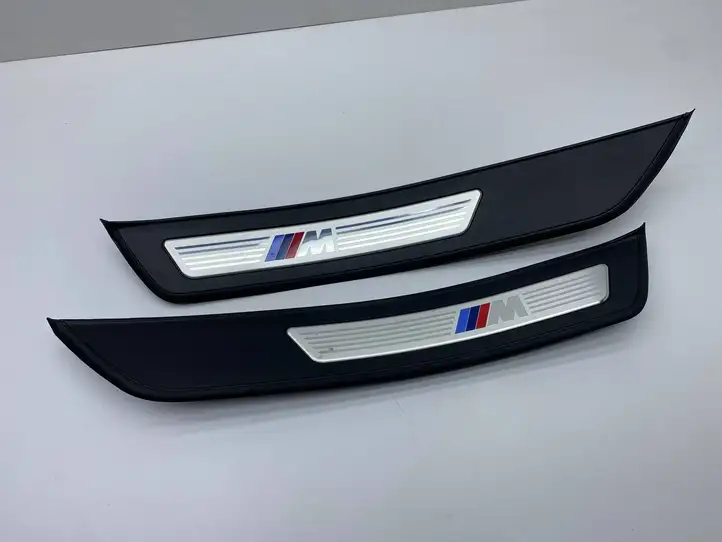 BMW 5 F10 F11 (2009 - 2016) 8050044 Внутренняя обшивка порога (комплект) — фото 4