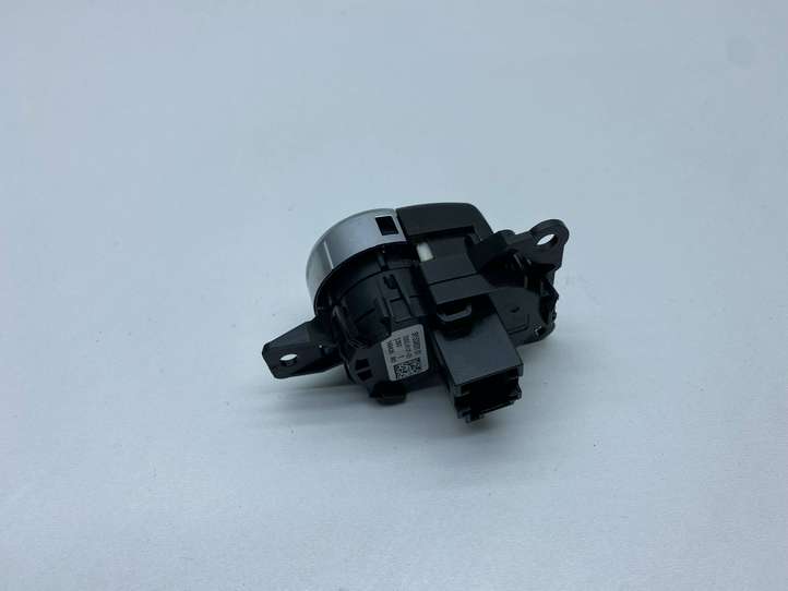 BMW 5 F10 F11 (2009 - 2016)  9153831 Включатель зажигания и стартера