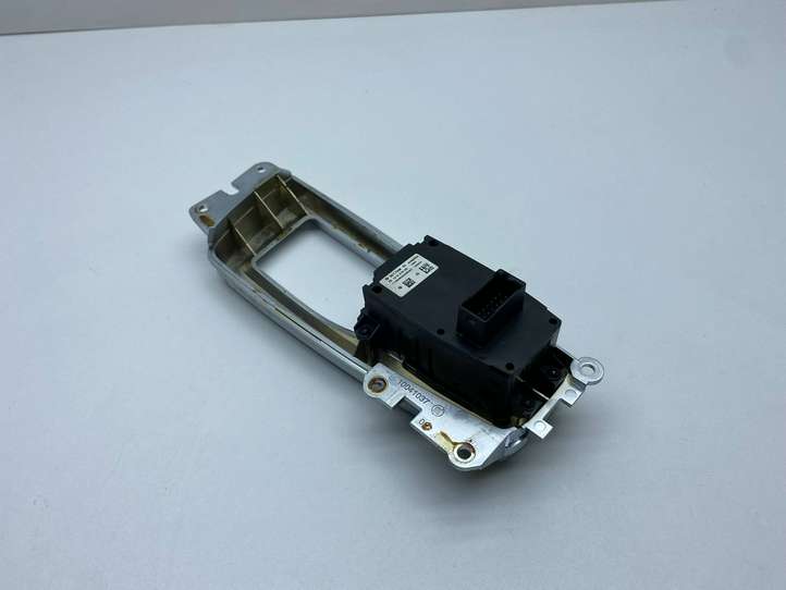 BMW 5 F10 F11 (2009 - 2016)  9217594 Включатель ручного тормоза