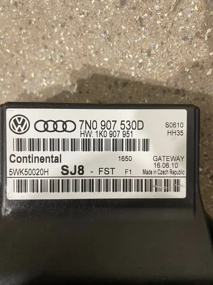 Volkswagen PASSAT CC (2008 - 2012) 7N0907530D Модуль Gateway — фото 6