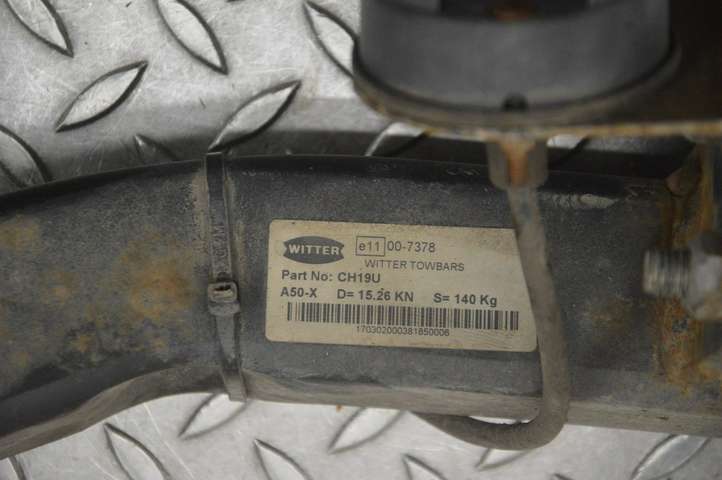 Jeep Cherokee (2001 - 2007)  CH19U Комплект крюка