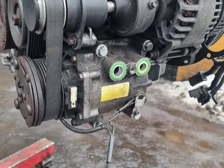 Ford Focus (1998 - 2004) YS4H19D629AC Компрессор (насос) кондиционера воздуха — фото 1