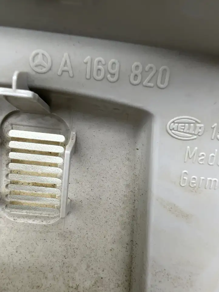 Mercedes-Benz A W169 (2004 - 2012) A169820 Передняя подсветка — фото 2