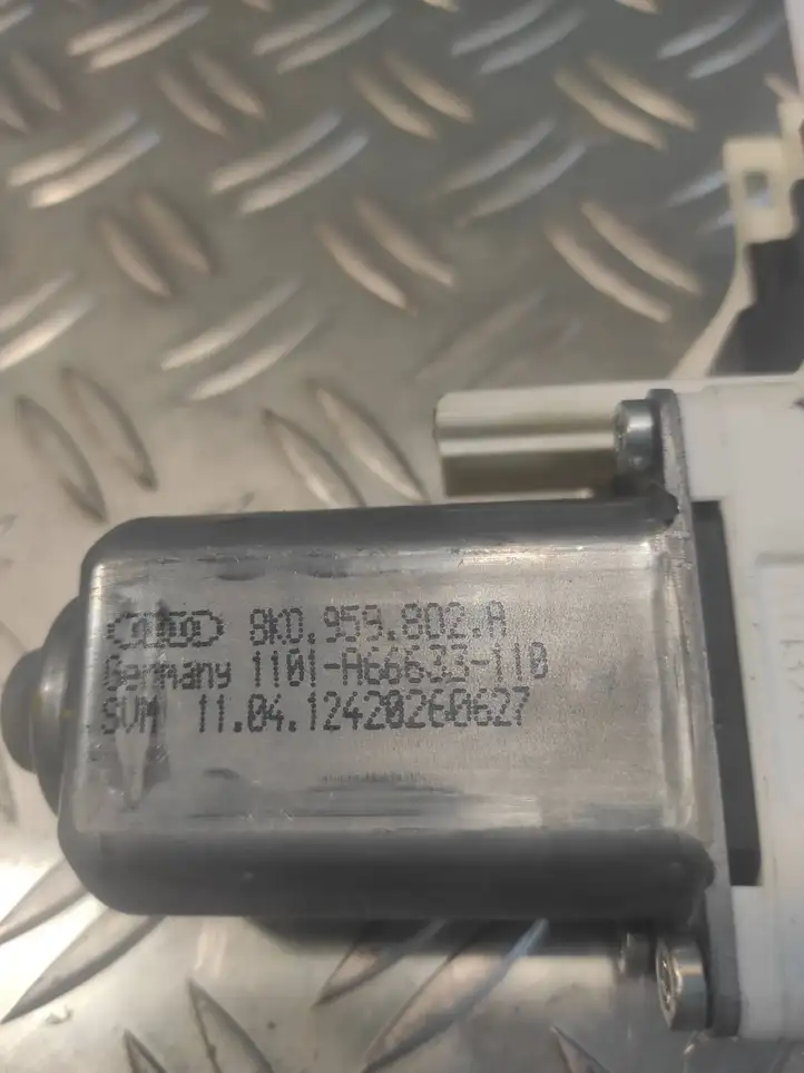 Audi A5 8T 8F (2011 - 2016) 8K0959802A Стеклоподъемник задней двери — фото 2