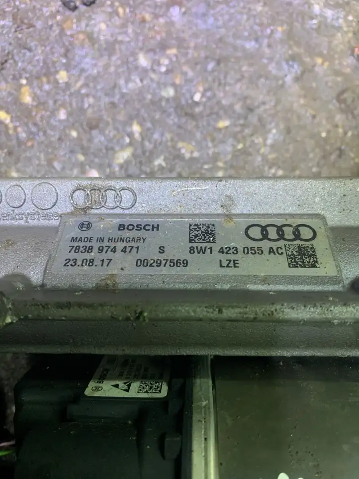 Audi A4 S4 B9 (2015 - 2019) 8w1423055 Рулевая колонка — фото 1