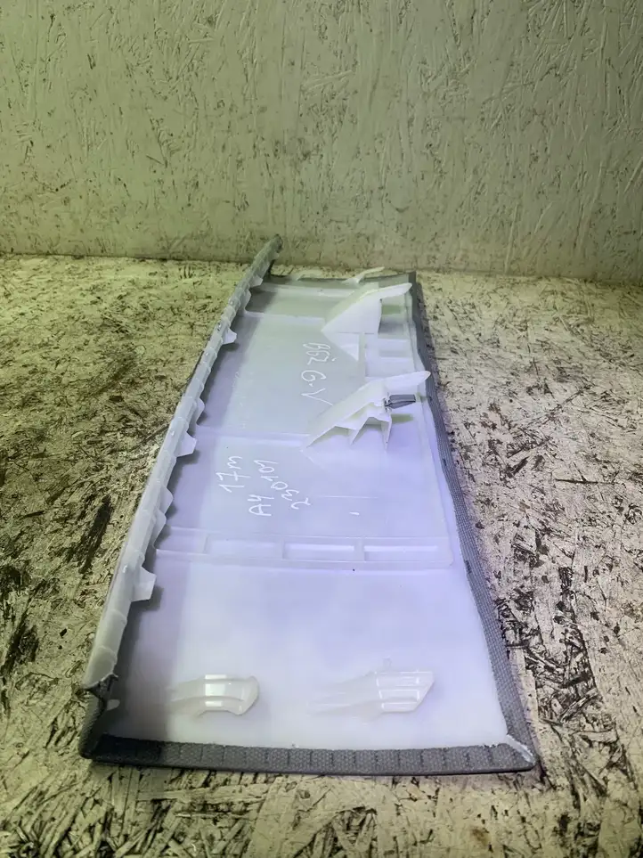 Audi A4 S4 B9 (2015 - 2019) 8w9867839 Верхняя обшивка стойки D — фото 3