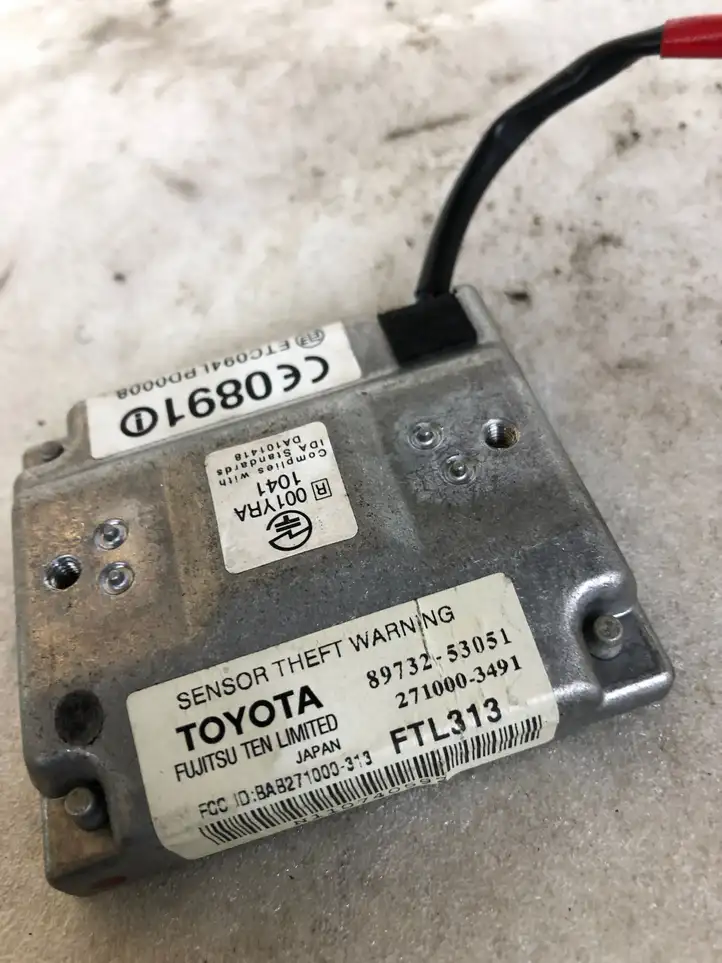 Lexus IS 220D-250-350 (2005 - 2010) 8973253051 Датчик охранной сигнализации — фото 2