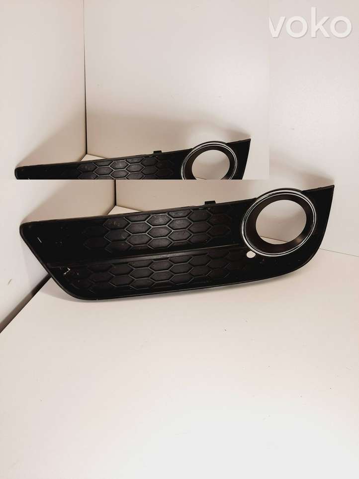 Audi A5 (2007 - 2011)  8T0807681LH Декоративная решётка противотуманной фары