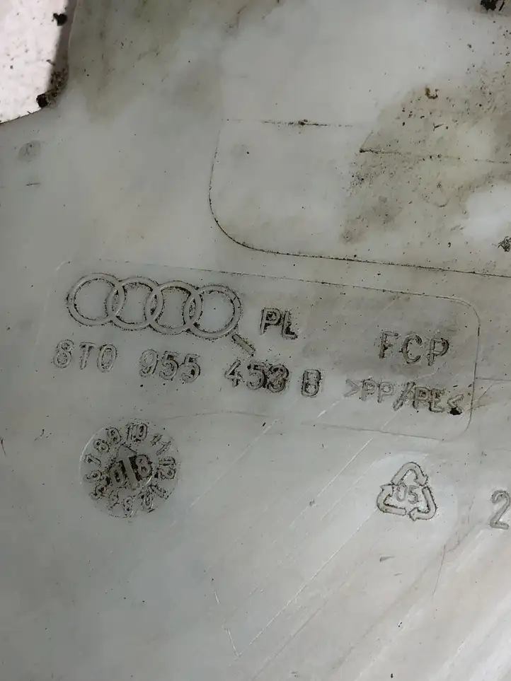 Audi A4 S4 B8 8K (2007 - 2011) 8T0955453B Бачок омывателя стекла — фото 3