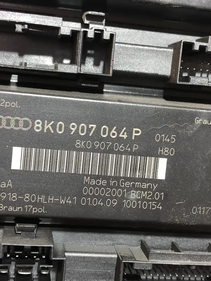 Audi Q5 SQ5 (2008 - 2012) 8K0907064P Модуль комфорта — фото 3