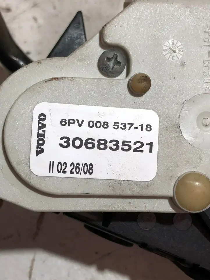 Volvo XC90 (2006 - 2014) 30683521 Педаль акселератора — фото 5