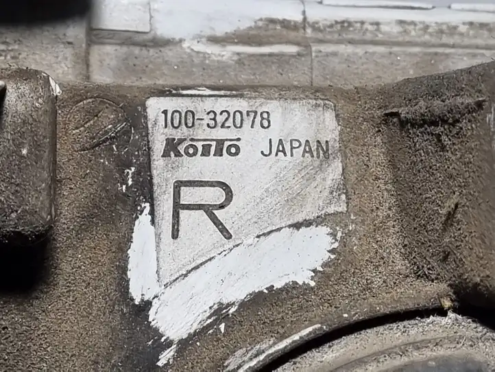 Suzuki Grand Vitara I (1998 - 2005) 10032078 Передняя фара — фото 3