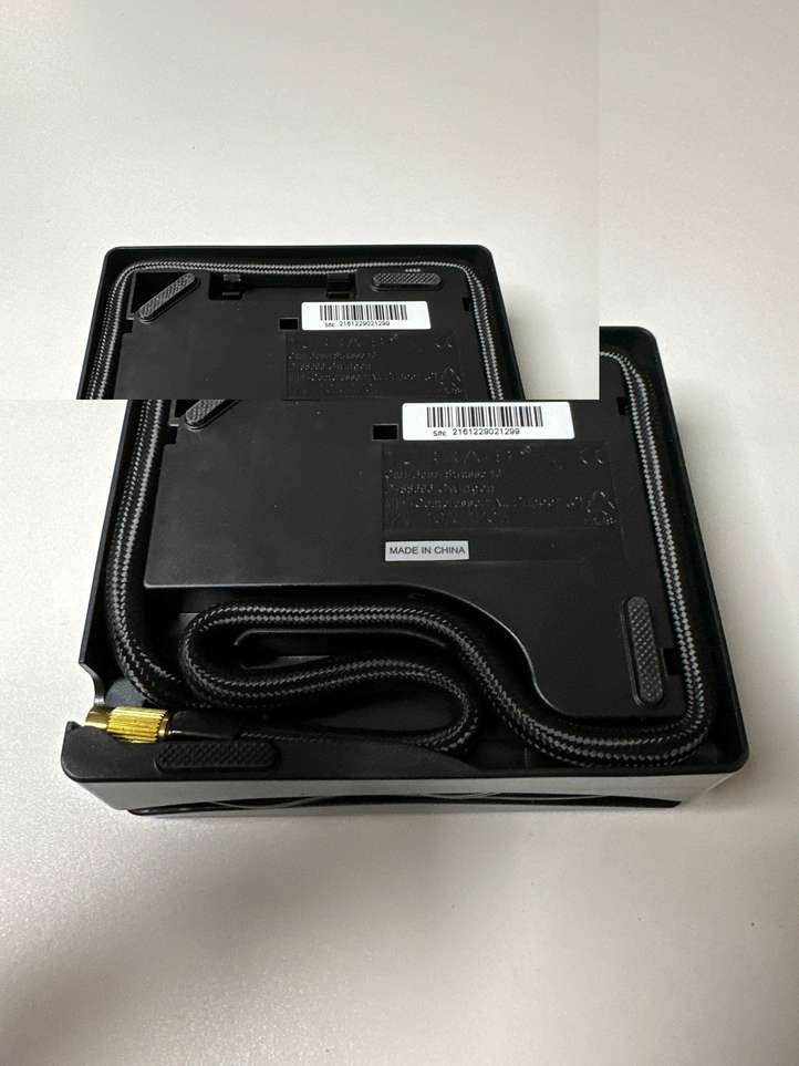 Toyota Yaris (2014 - 2019)  2161229021299 Воздушный компрессор (для покрышек)
