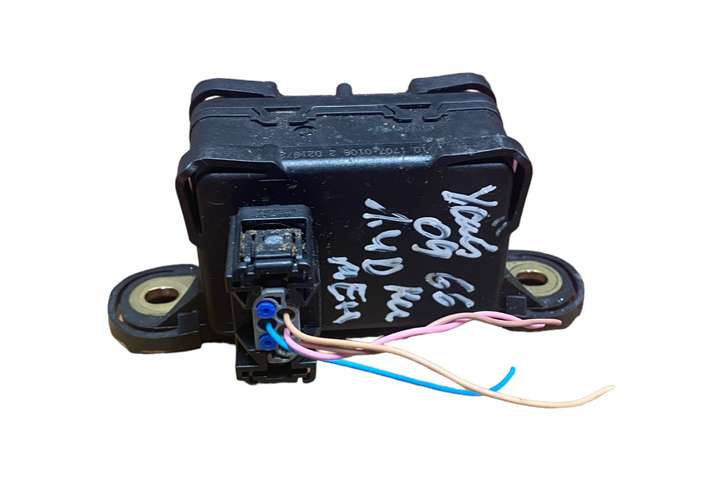 Toyota Yaris (2005 - 2009)  891830D010 Датчик ESP (системы стабильности) (датчик курсовой устойчивости))
