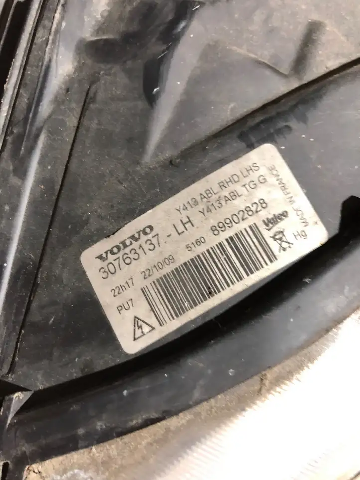 Volvo XC60 (2008 - 2013) 30763137 Передняя фара — фото 4