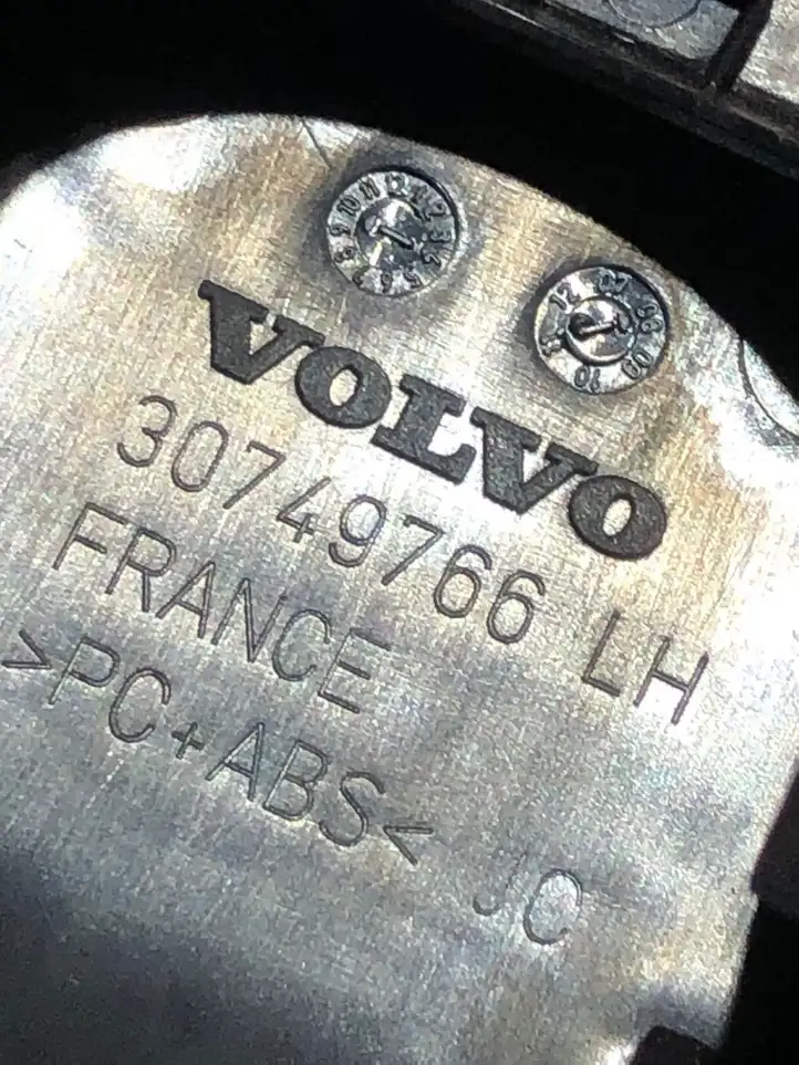 Volvo XC60 (2008 - 2013) 30749766 Прочие детали салона — фото 3