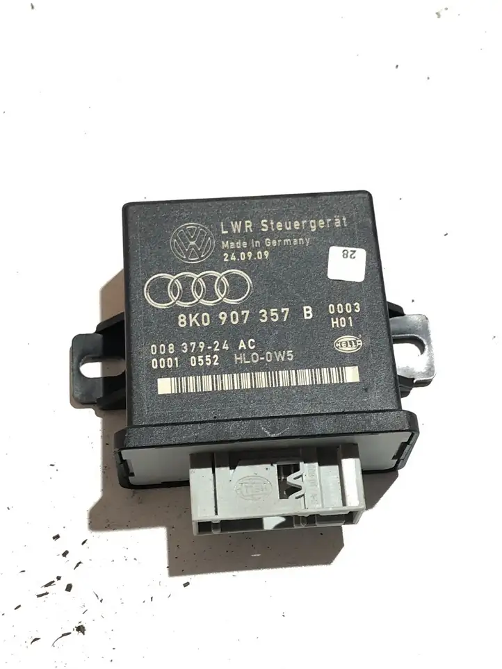 Audi Q5 SQ5 (2008 - 2012) 8K0907357B Блок управления светом — фото 1