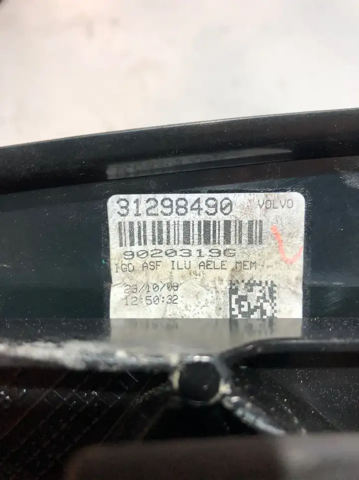 Volvo XC60 (2008 - 2013) 31298490 Боковое зеркало с электроприводом — фото 7