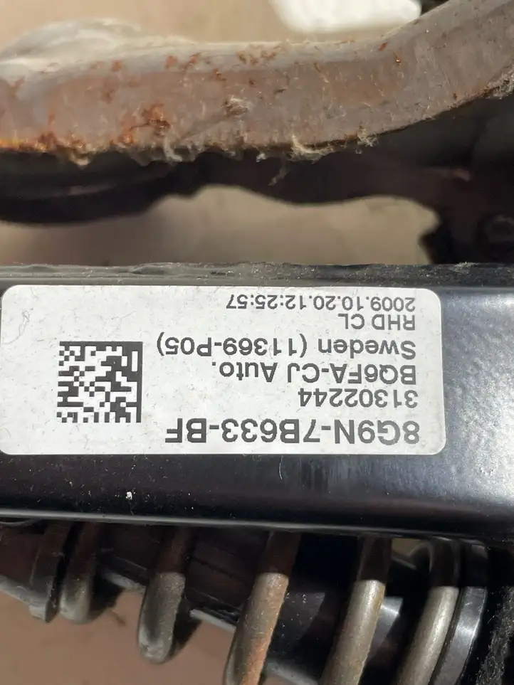 Volvo XC70 (2013 - 2016) 8G9N7B633BF Педаль сцепления — фото 4