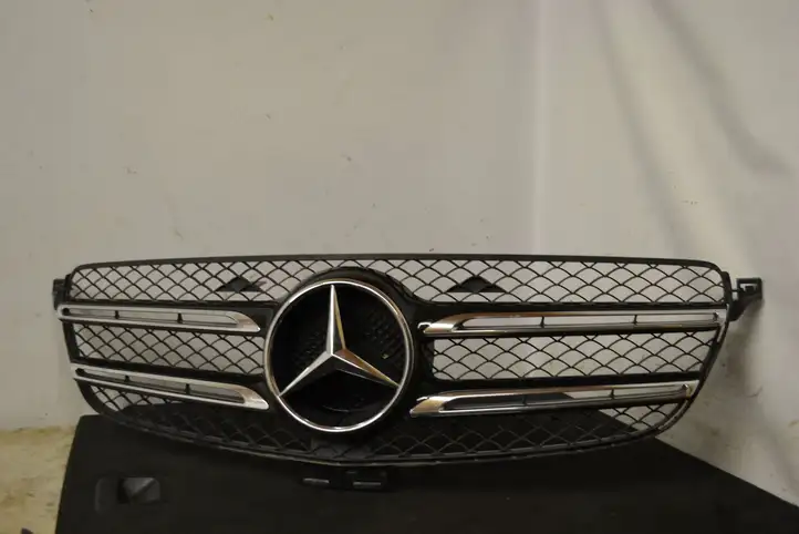 Mercedes-Benz GLE W166/C292 (2015 - 2019) a1668880260 Передняя решетка — фото 2