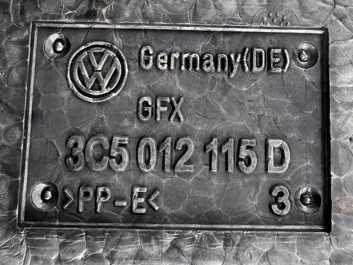 Volkswagen PASSAT B6 (2005 - 2010) 3C5012115D Ящик для инструментов — фото 5