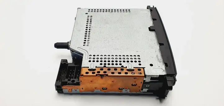 Citroen Xsara Picasso (1999 - 2012) 96545983XT Магнитола / мультимедийная система — фото 3