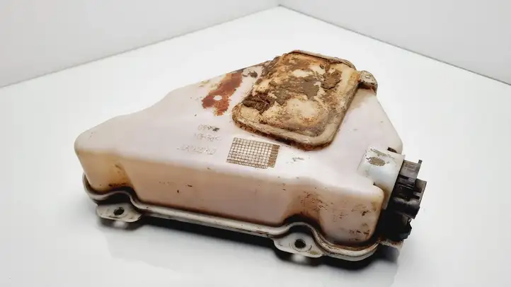 Citroen Xsara Picasso (1999 - 2012) 9639233780 Бак жидкости FAP — фото 5