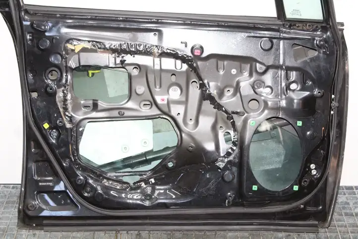 Toyota Avensis T270 (2012 - 2015) Дверь — фото 12