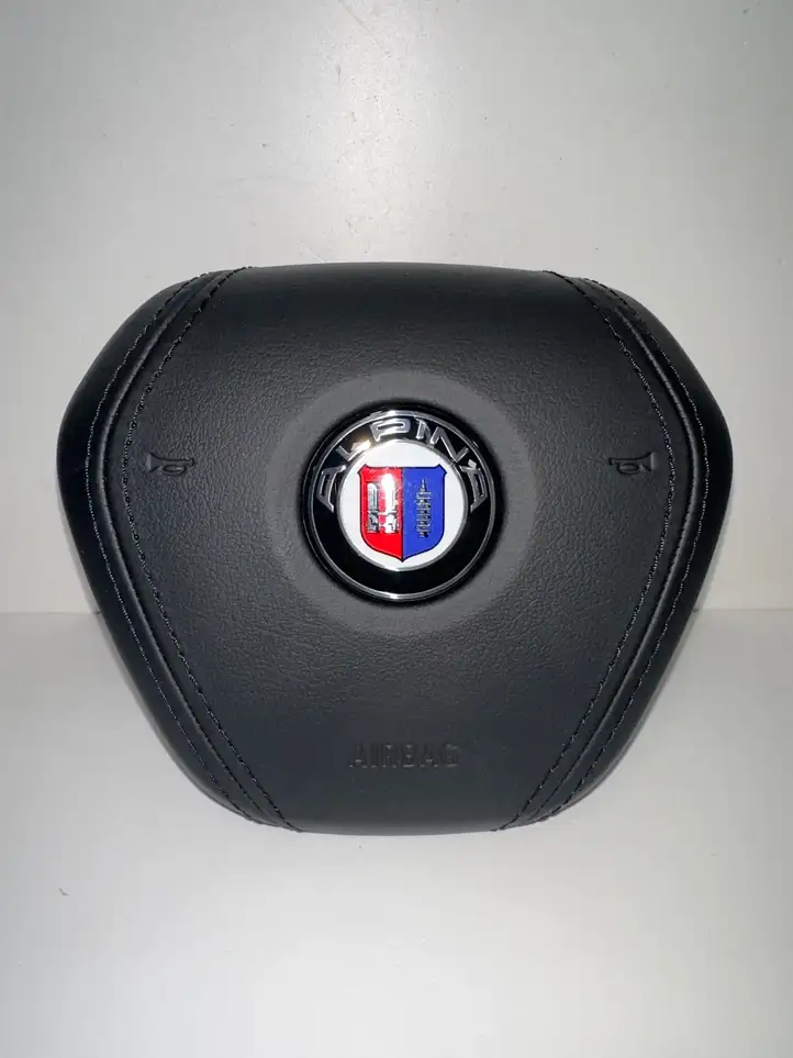 BMW 5 G30 G31 (2016 - ) 33687225903 Подушка безопасности руля — фото 1