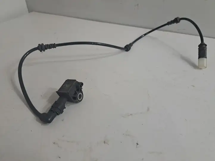 BMW 5 G30 G31 (2016 - ) 6861345 Прочая электропроводка — фото 3