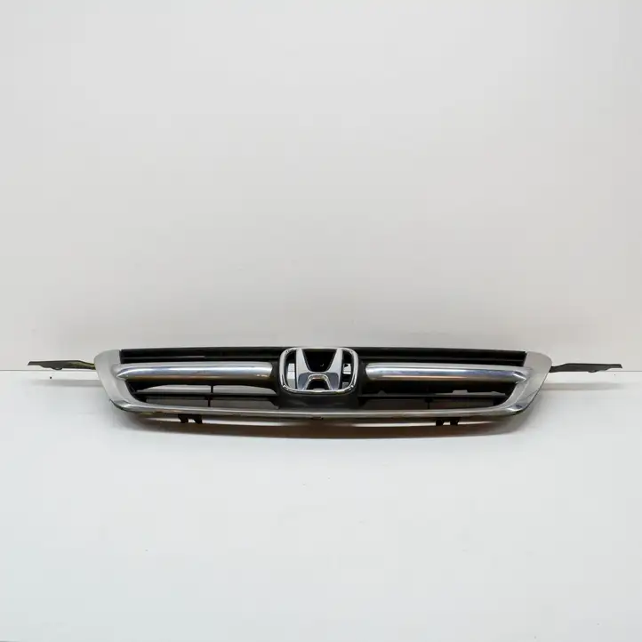Honda CR-V (2001 - 2004) Передняя решетка — фото 2