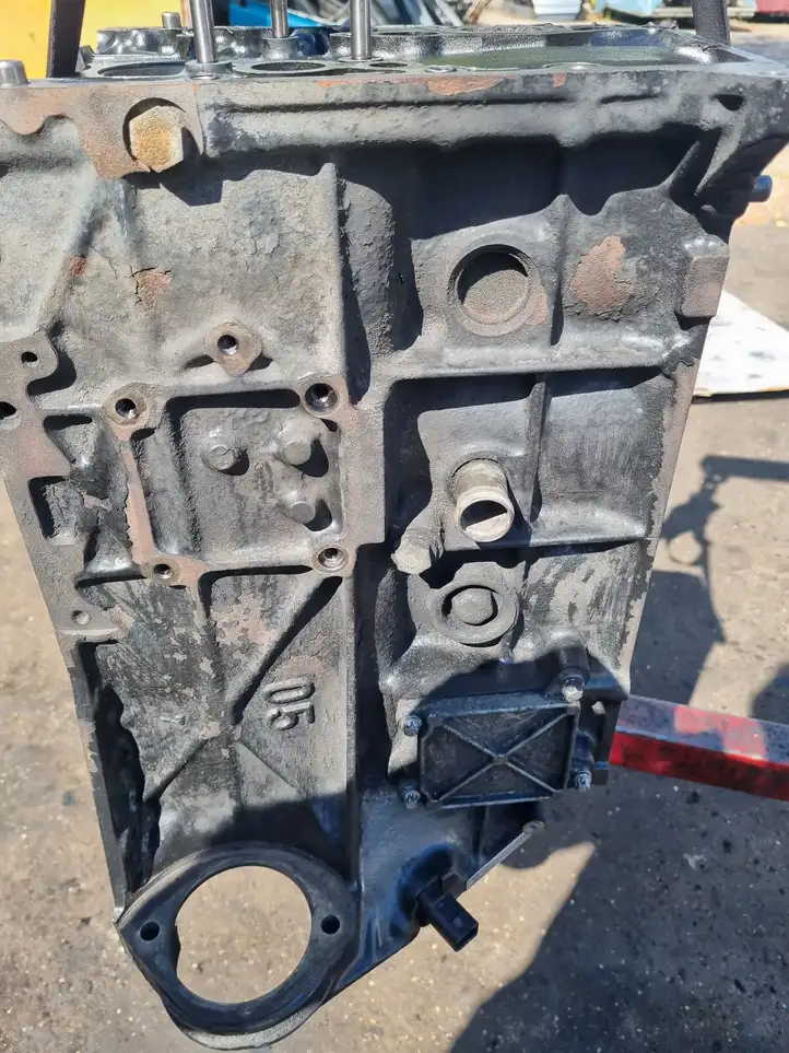 Mercedes-Benz Sprinter W901 W902 W903 W904 (1995 - 2007) 611981 Блок двигателя — фото 5