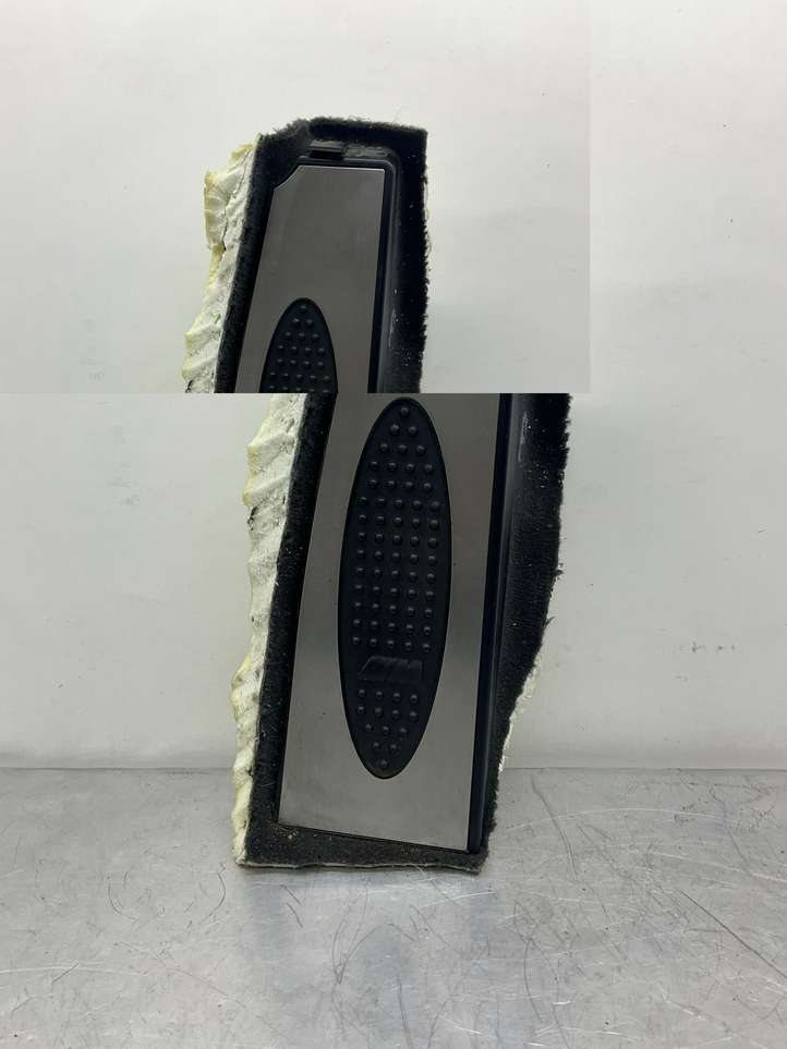 BMW 5 E60 E61 (2004 - 2010)  7896959 Опора ноги
