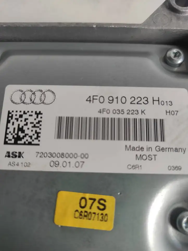 Audi A6 S6 C6 4F (2004 - 2008) 4F0910223H Усилитель звука — фото 2