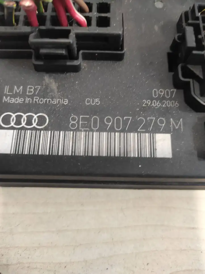 Audi A4 S4 B7 8E 8H (2004 - 2009) 8E0907279M Модуль комфорта — фото 2