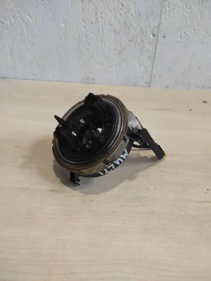 Audi A4 S4 B6 8E 8H (2000 - 2006) 8E0953541D Контактное кольцо SRS — фото 1