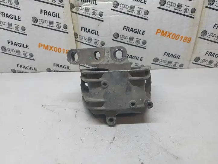Volkswagen PASSAT B6 (2005 - 2010) 1K0199262 Опора двигателя — фото 4