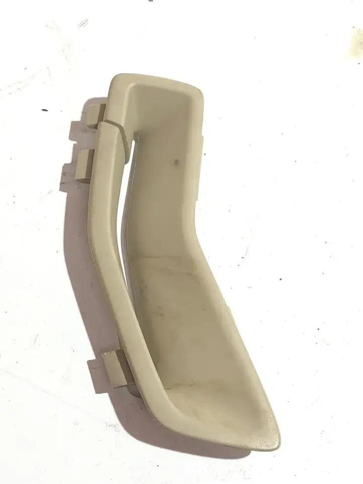 Volvo XC60 (2008 - 2013) 01287355 Накладка ремня безопасности — фото 1