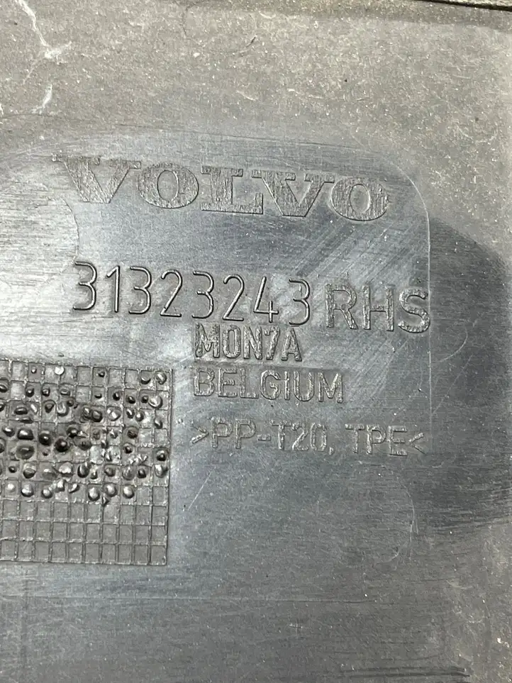 Volvo V70 (2007 - 2013) 31323243 Дефлектор воздуха — фото 3